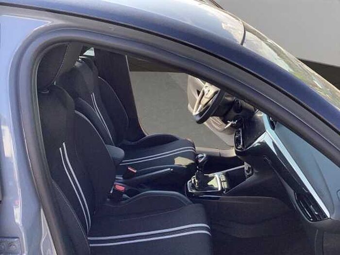 Opel Corsa 1.2 GS+SHZ+LRH+2xPDC+LED+ALU+R-KAM+