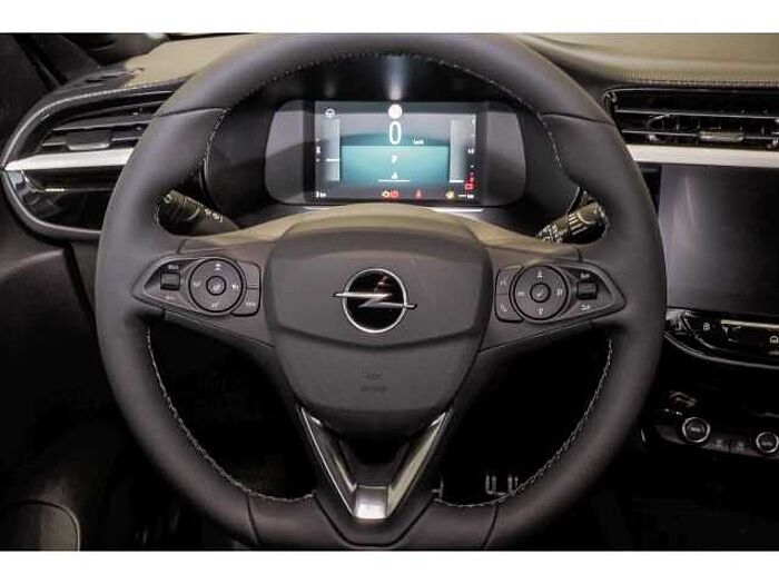 Opel Corsa GS HYBRID+NAVI+SHZ+LRH+R-KAM+TWA+KEYLESS+