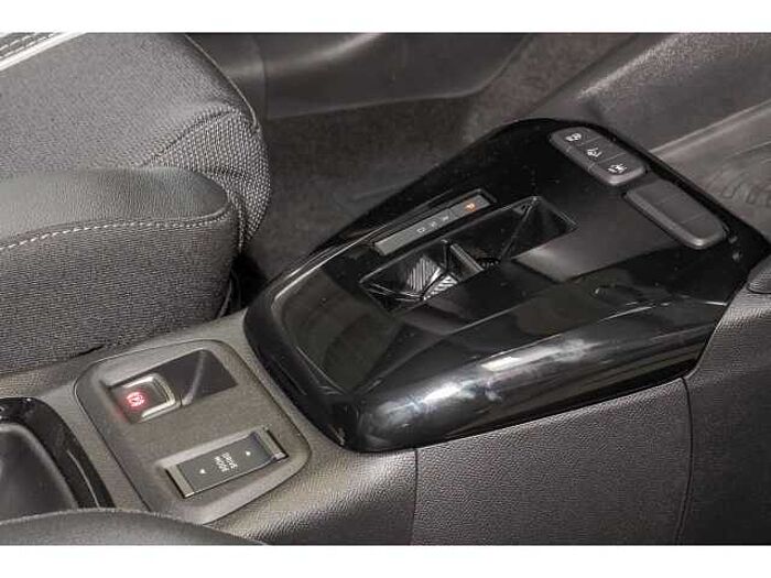 Opel Corsa GS HYBRID+NAVI+SHZ+LRH+R-KAM+TWA+KEYLESS+