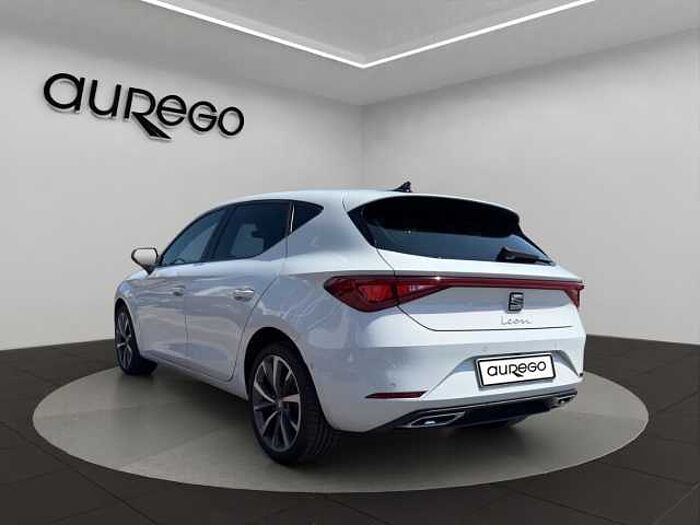 SEAT Leon FR 1.4 e-Hybrid DSG+NAVI+CARPL+R-KAM+S/LHzg+
