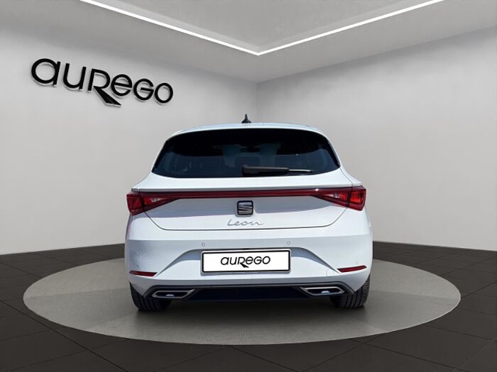 SEAT Leon FR 1.4 e-Hybrid DSG+NAVI+CARPL+R-KAM+S/LHzg+