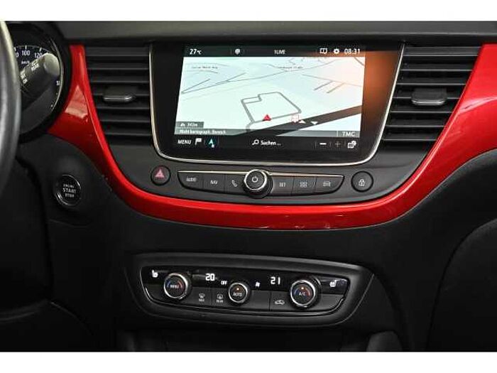 Opel Crossland GS LINE 1.2 AT+NAVI+GJR+R-KAM+LED+SHZ+