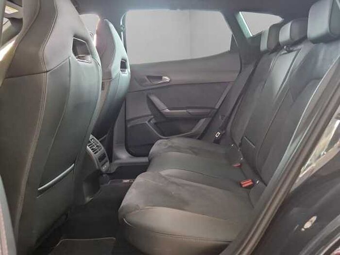 CUPRA Formentor 1.5 eTSI DSG+AHK+SOUND+MATRIX+e-KLAPPE+KAM+