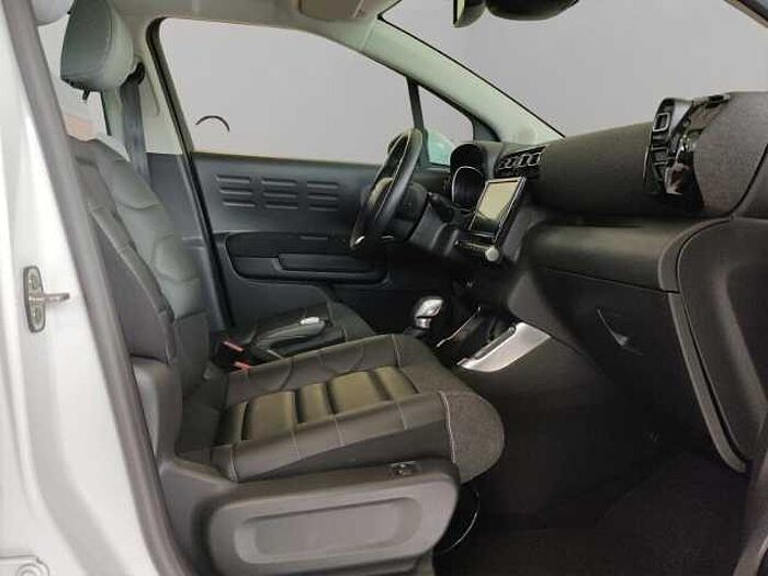 Citroen C3 Aircross SHINE PACK AT+AHK+NAVI+2xPDC+R-KAM+SHZ+GJR+