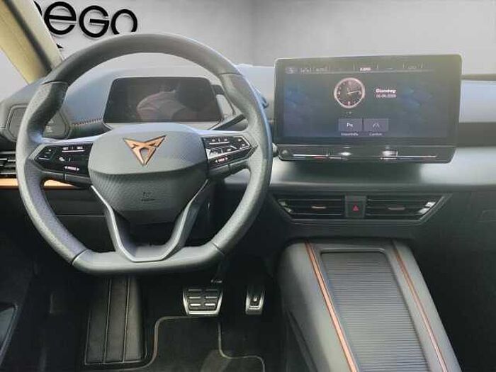 CUPRA Born +NAVI+ACC+PANO+SHZ+R-KAM+LED+19''ALU+DAB+
