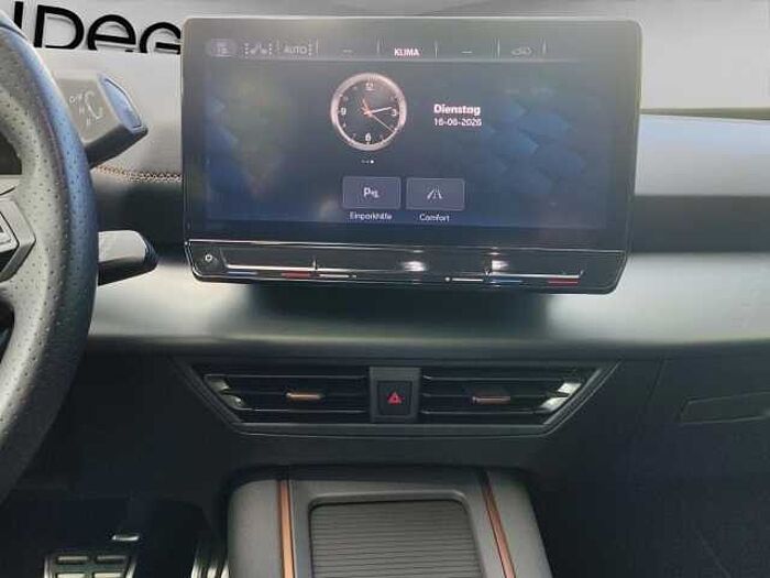 CUPRA Born +NAVI+ACC+PANO+SHZ+R-KAM+LED+19''ALU+DAB+
