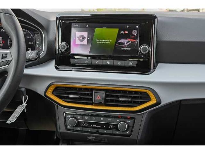 SEAT Ibiza STYLE 1.0 TSI+SHZ+KLIMAAUTO+PDC+R-KAM+LED