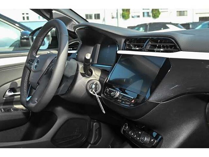 Opel Corsa GS HYBRID (110 PS) AT+SHZ+LRH+R-KAM+2xPDC+