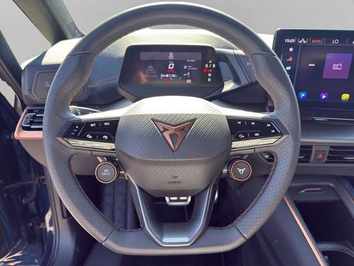 CUPRA Born +NAVI+BEATS+ACC/PCC+PARK-ASS+SHZ+WÄRMEPUMPE+