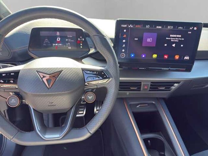 CUPRA Born +NAVI+BEATS+ACC/PCC+PARK-ASS+SHZ+WÄRMEPUMPE+