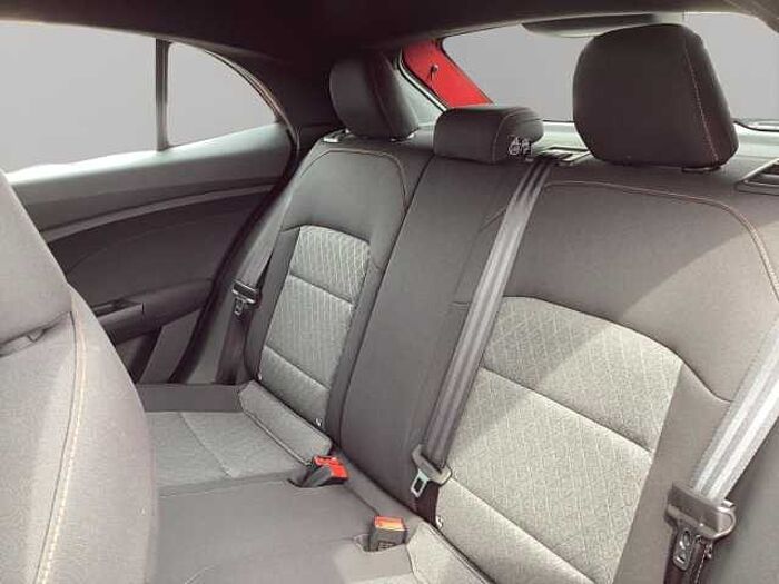 MG MG3 1.5 COMFORT+NAVI+SPUR+LED+ALU+DAB+DIG-COCKPIT Navi Digitales