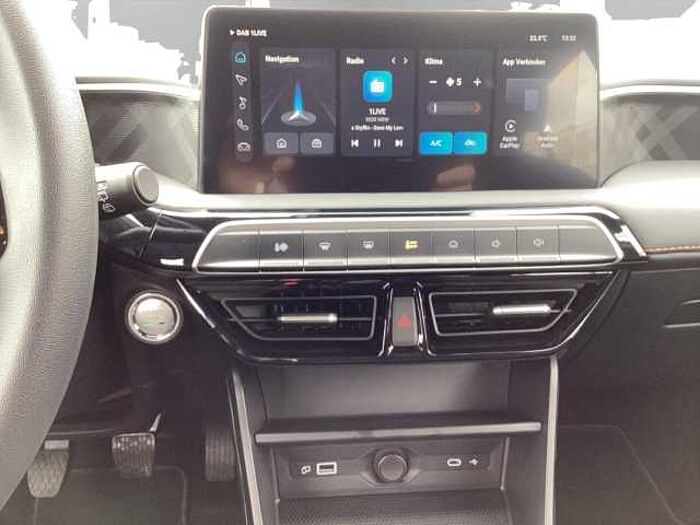 MG MG3 1.5 COMFORT+NAVI+SPUR+LED+ALU+DAB+DIG-COCKPIT Navi Digitales