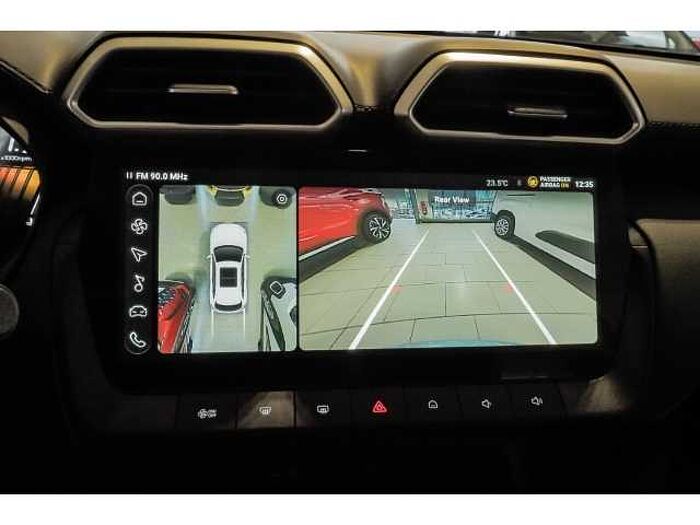 MG ZS 1.5 COMFORT+ALLWETTER+Navi+Leder Dig.Cockpit+LED+ACC+CarPlay