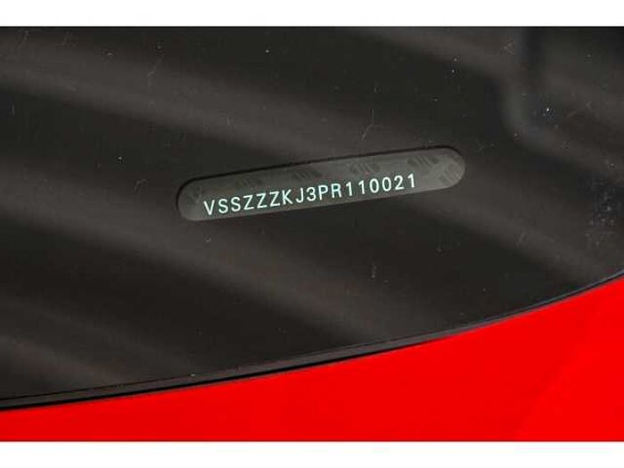 SEAT Arona FR 1.5 TSI DSG+NAV+BLIND SPOT+CARPLAY+PDC+R-KAM+