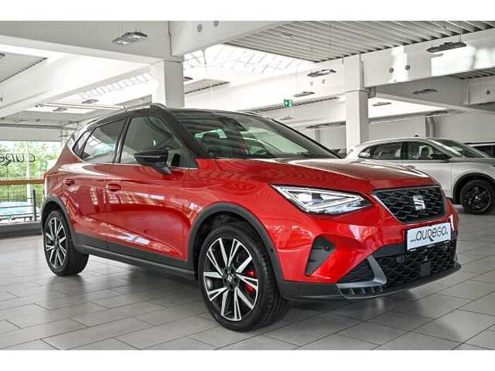 SEAT Arona FR 1.5 TSI DSG+NAV+BLIND SPOT+CARPLAY+PDC+R-KAM+
