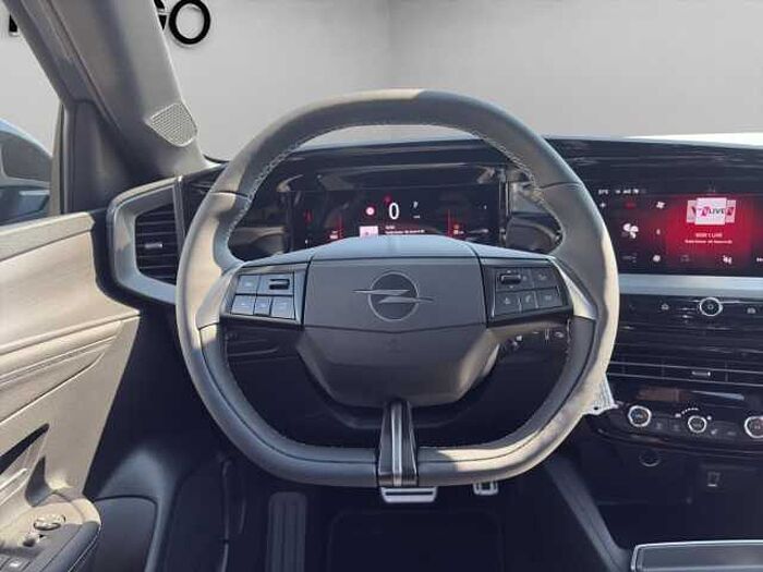 Opel Mokka GS AT+PDC+KAM+LRH+SHZ+ALU+DAB+TEMPO