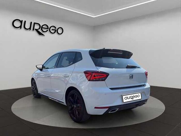 SEAT Ibiza FR 1.5 PRO BLACK EDITION+2xPDC+SHZ+DESIGN+