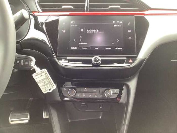 Opel Corsa GS 1.2(130PS)+GJR+2xPDC+R-KAM+SHZ+TWA+