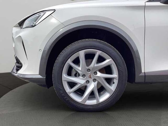 CUPRA Formentor 1.5 DSG+PLA+SHZ+LRH+FULL-LINK+KESSY+
