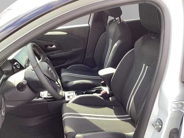 Opel Corsa GS I-LUX+NAVI+R-KAM+SHZ+LRH+TWA+KEYLESS+ALU+