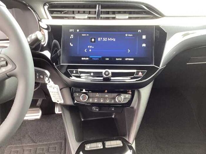 Opel Corsa GS HYBRID(145PS)+SHZ+LRH+2xPDC+R-KAM+ALU+LED