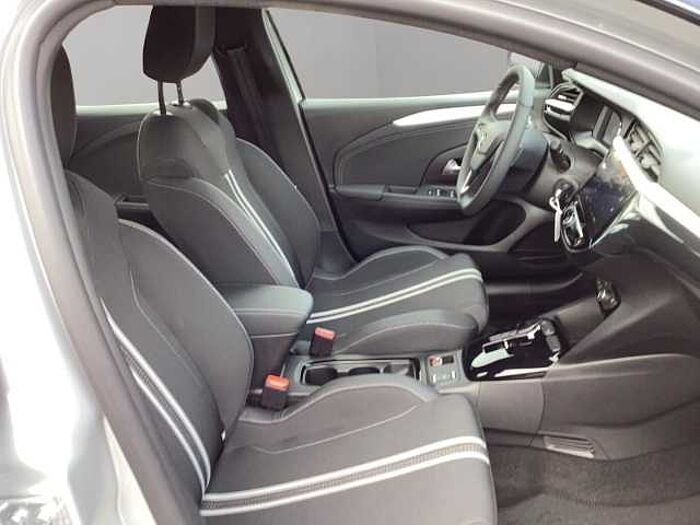 Opel Corsa GS HYBRID(145PS)+SHZ+LRH+2xPDC+R-KAM+ALU+LED