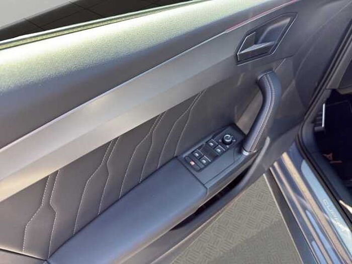 CUPRA Leon ST 2.0 DSG+SHZ+LEDER+VISION-PLUS+19''+FAP-XL+