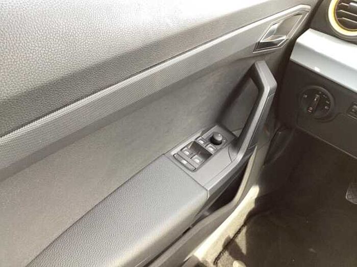 SEAT Ibiza 1.0 STYLE+NAVI+FULL-LINK+PDC+KLIMAAUTO+