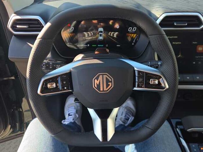 MG ZS HEV LUX MY26 StandHZG+El. Panodach+Navi+Leder+Digitales Cockpit+360 Kamera+LE